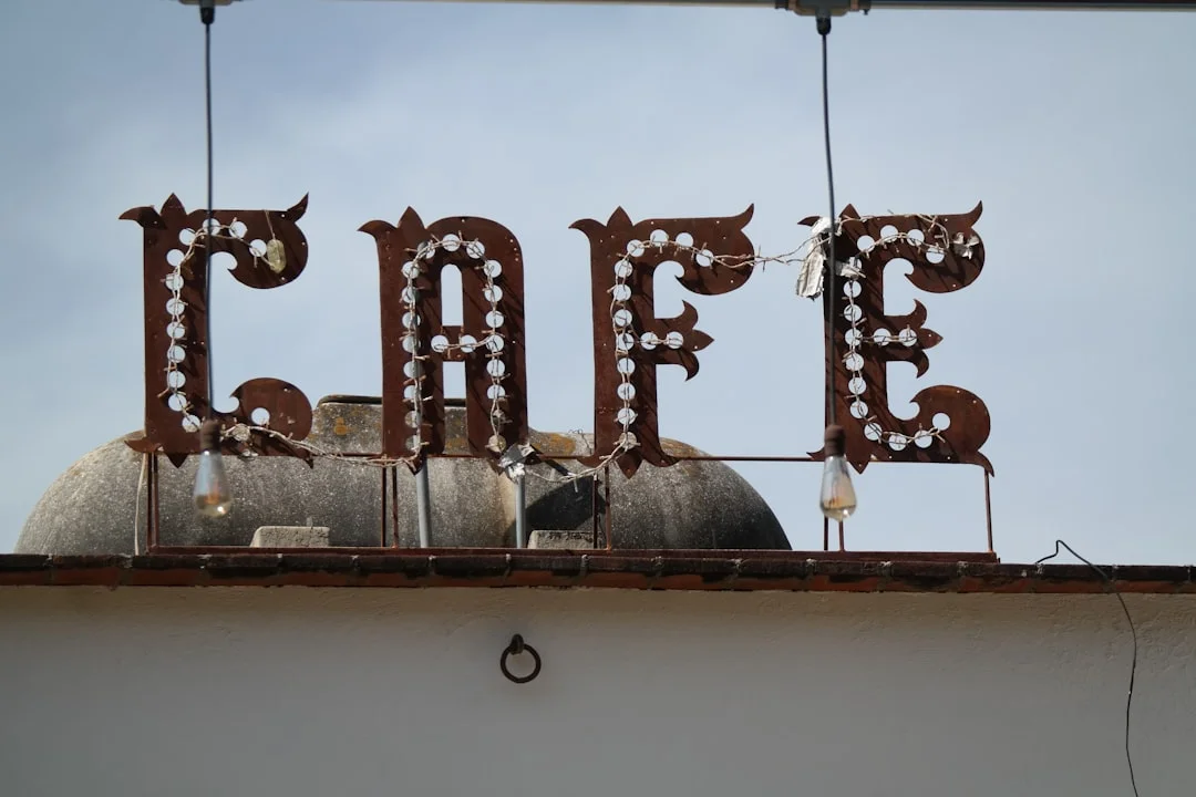 安全的咖啡廳約會環境